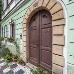 Deluxe * Praga
