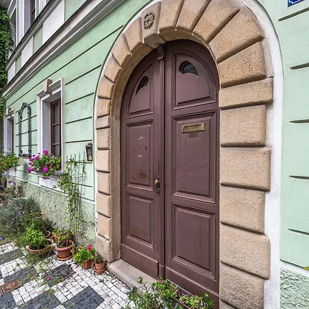 Deluxe * Praag